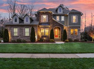 2899 Collaroy Rd, Waxhaw, NC 28173