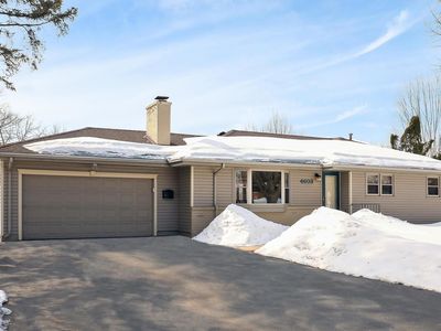 4603 Deerwood Dr, Minnetonka, MN, 55343