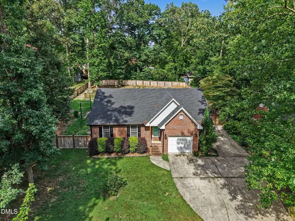 5308 Barclay Dr, Raleigh, NC 27606