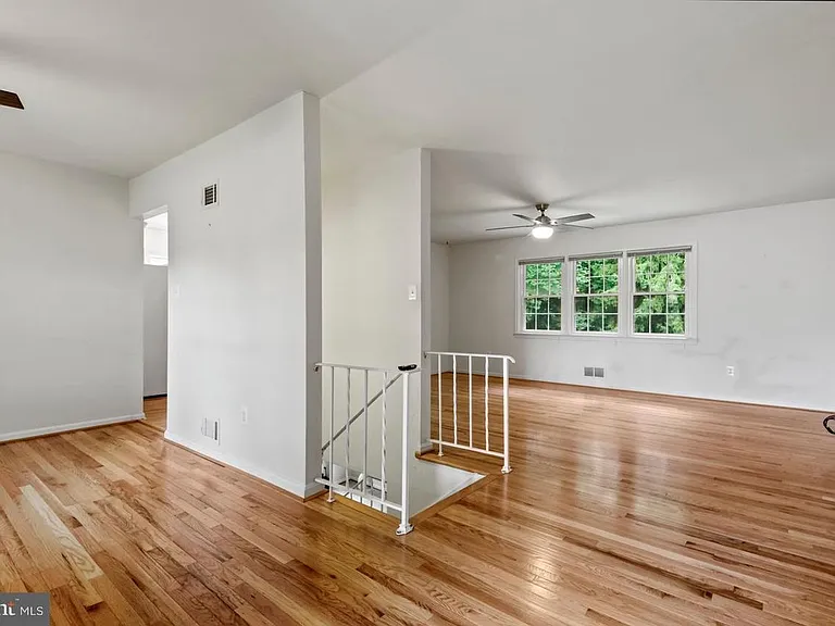 14908 Claude Ln — Photo 12