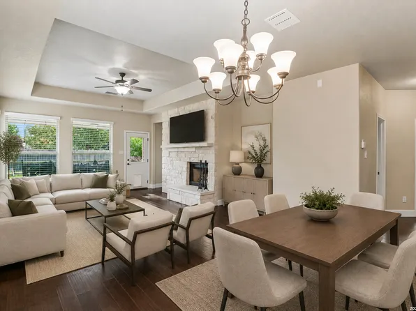 112 Dover Downs, Boerne, TX 78006