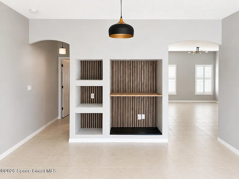 781 Glen Abbey Way — Photo 13