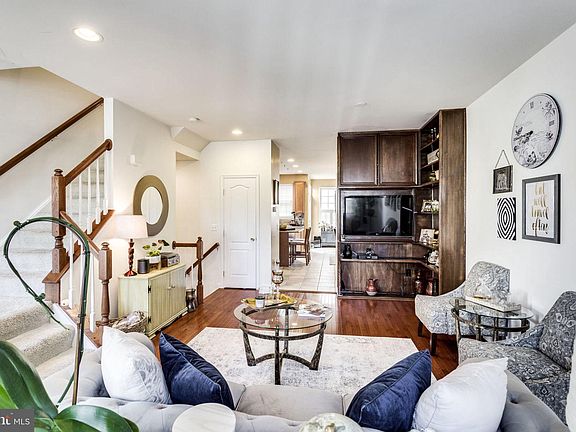 5th image of 7575 Great Swan Ct