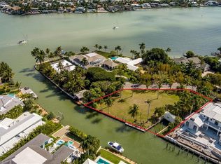 930 18th AVE S, NAPLES, FL 34102