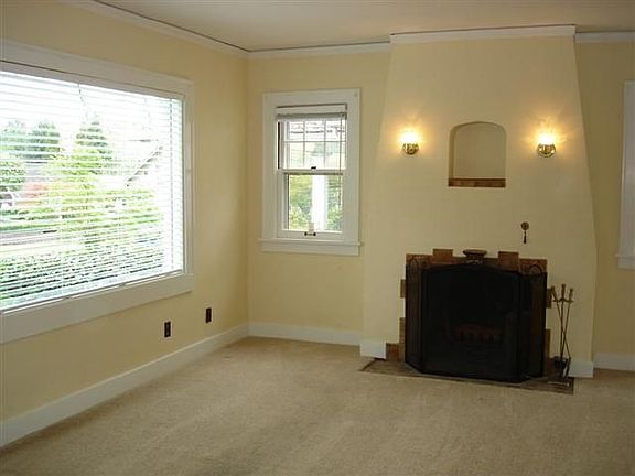 Living room with fireplace