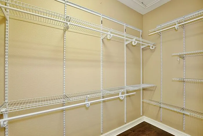 10459 Belfry Cir — Photo 18