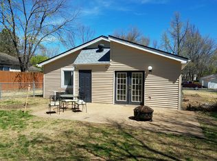 2356 Buttonwood Ct, Florissant, MO 63031