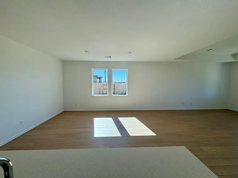 9743 Lucky Knot Ln — Photo 12