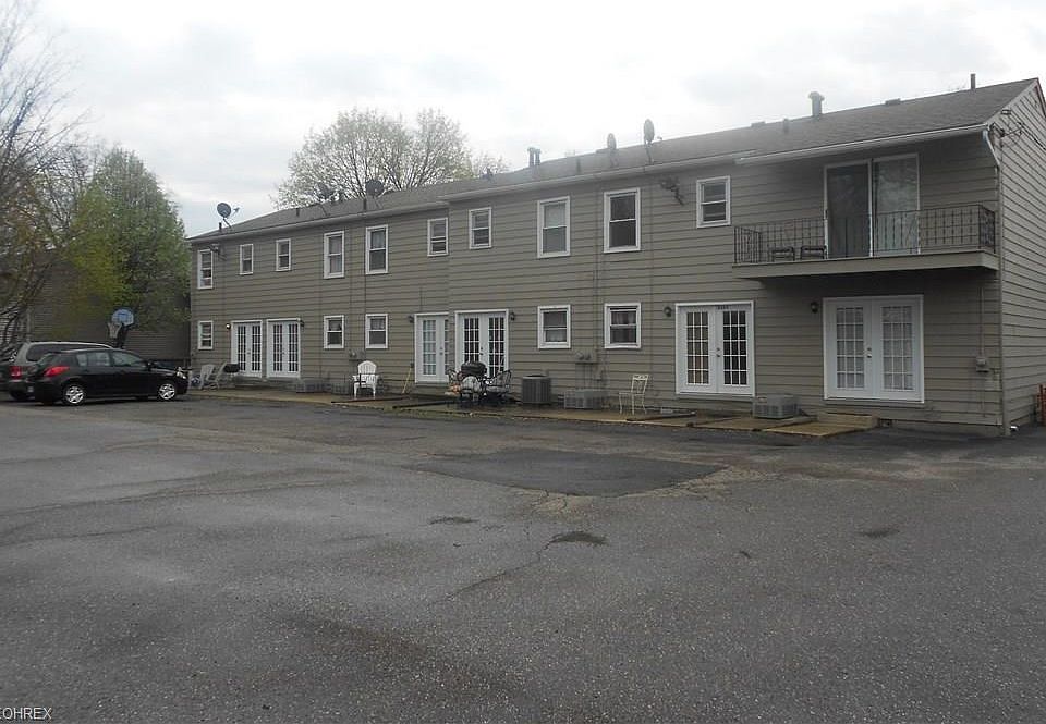 2nd image of 2351 Graham Rd