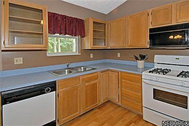 5th image of 37956 N Doovys St