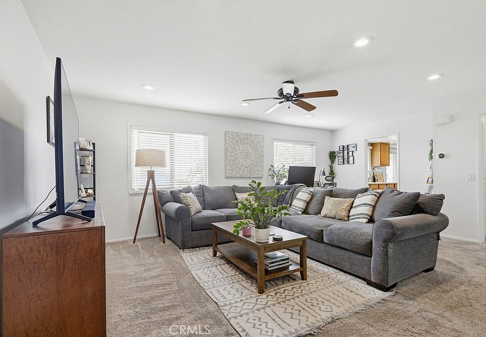 1st image of 5843 La Jolla Way #28
