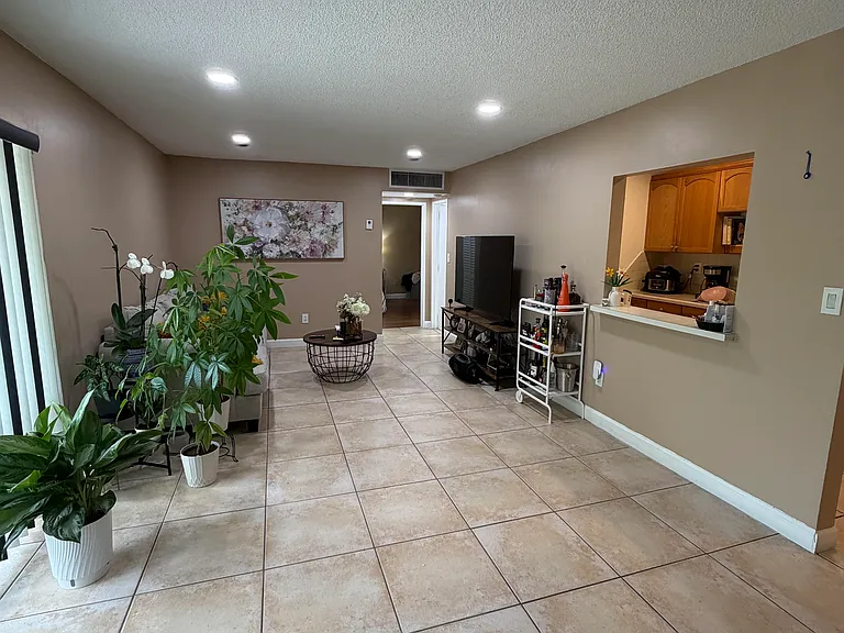 4510 NW 79th Ave #2B — Photo 3