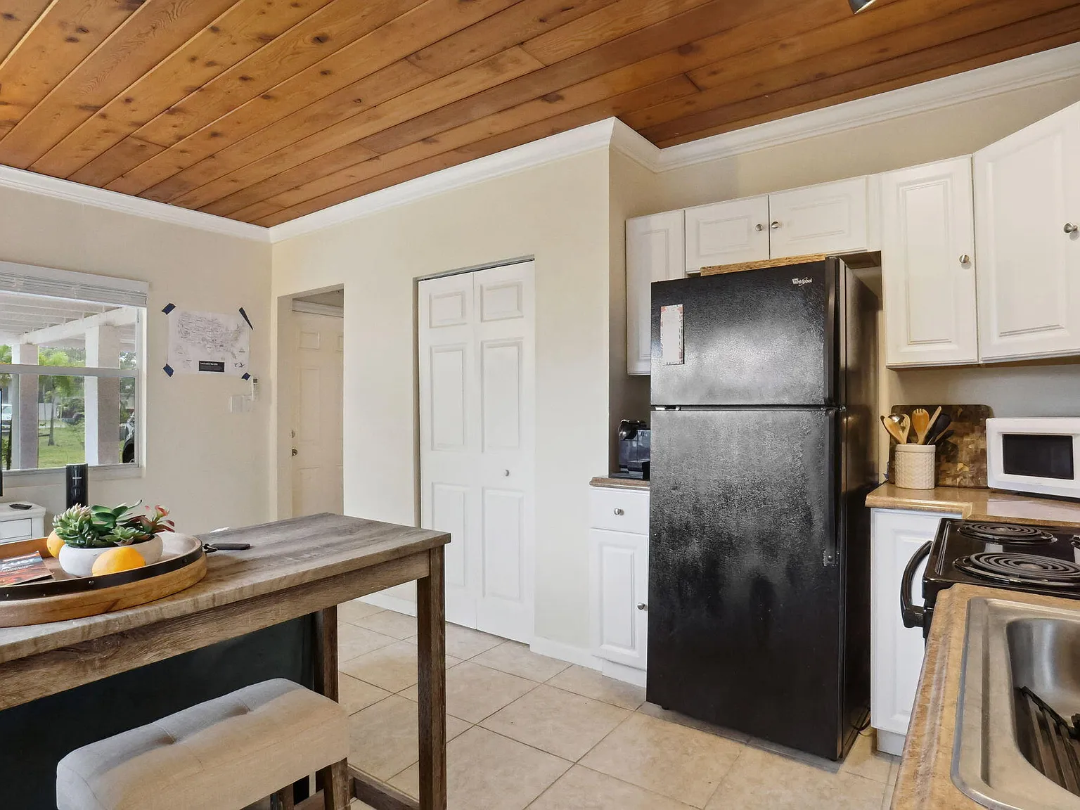 1 bed, 1.0 bath, 528 sqft, $1,600 — Photo 4
