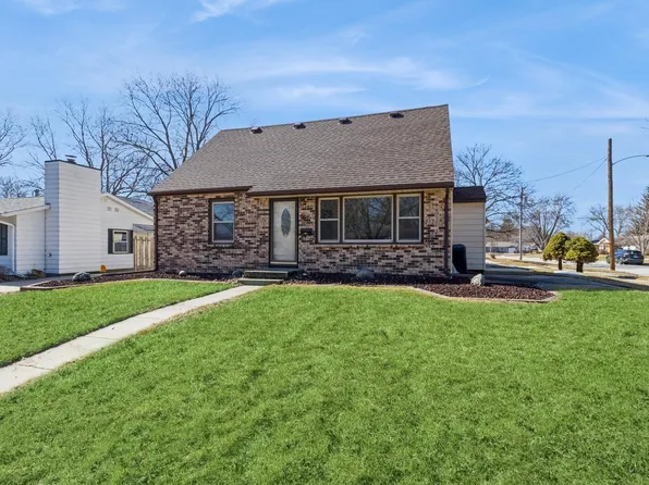 1621 Douglas Ave, Ames, IA 50010