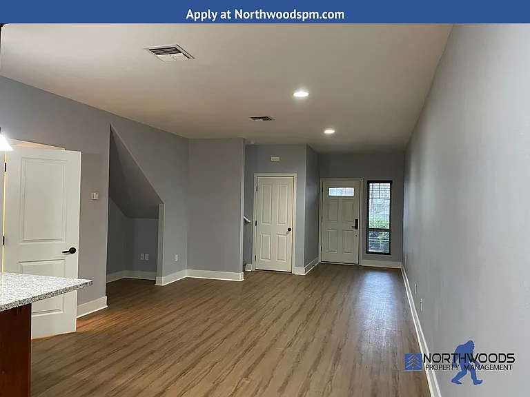 157 Casey Way — Photo 4
