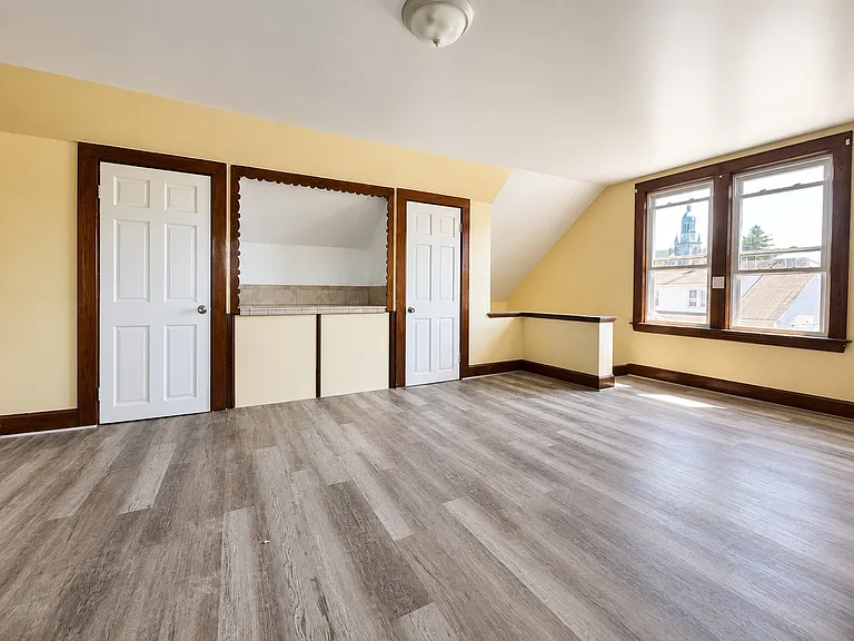 72 Lock St #C — Photo 3