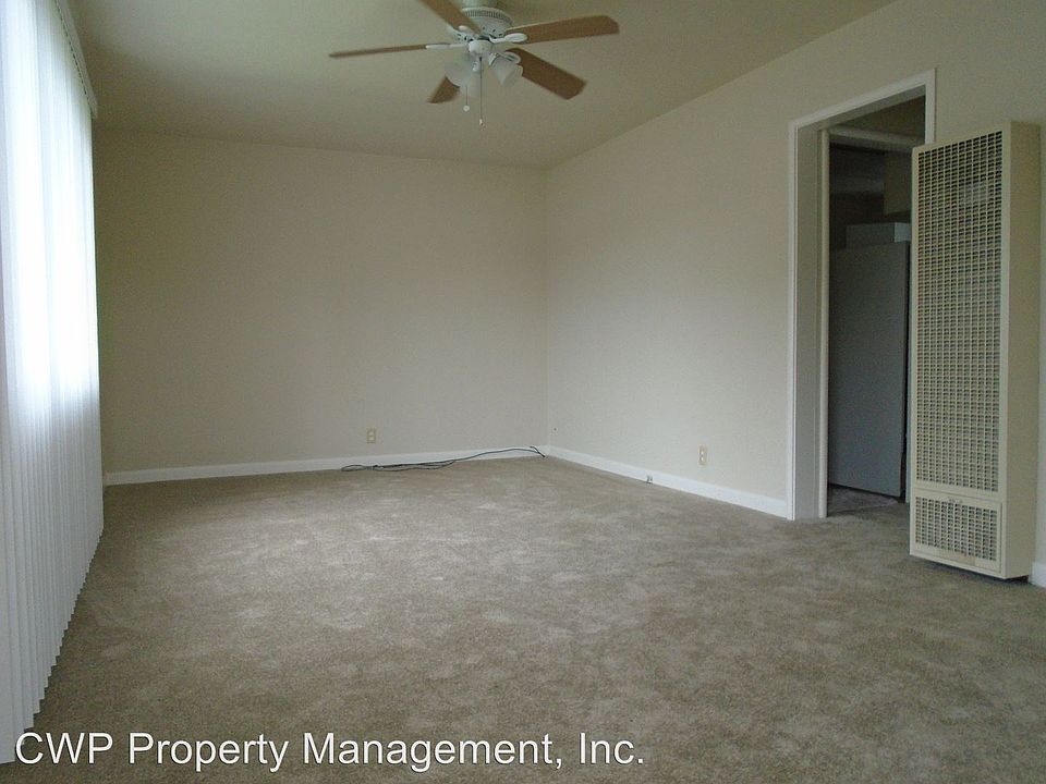 2nd image of 19066 Lowell Ave