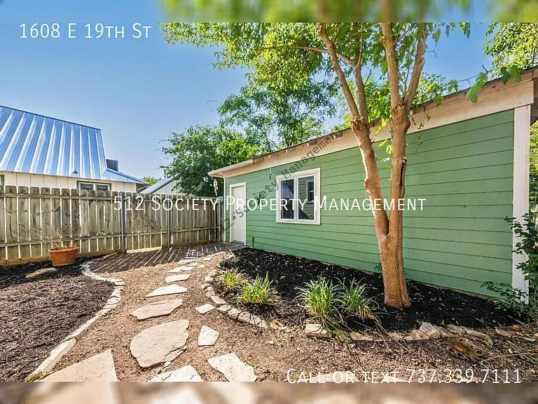 1608 E 19th St — Photo 29