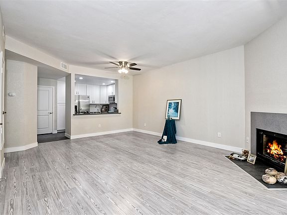 3rd image of 980 Lupine Hills Dr Unit 81