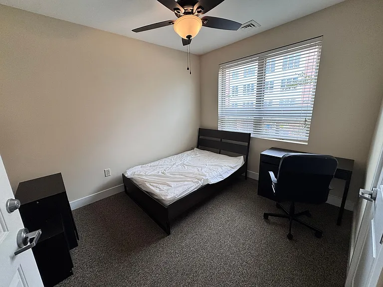 Fully Furnished Room Rentals with Utilities Included! Now Pre Leasing! — Photo 8