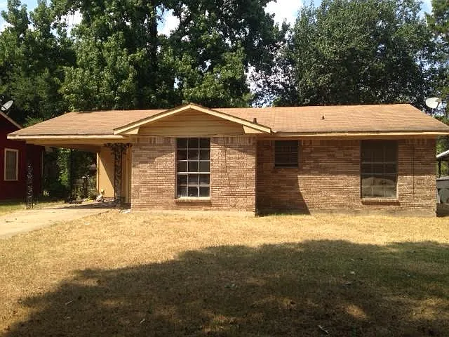 570 Sally Ann Dr — Photo 9