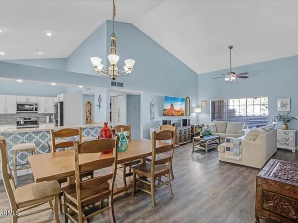 433 E GLENCOVE Street E, Mesa, AZ 85203