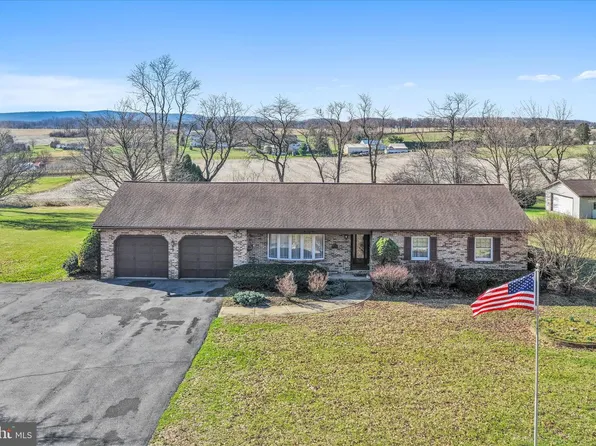 649 Stone Hill Rd, Shoemakersville, PA 19555