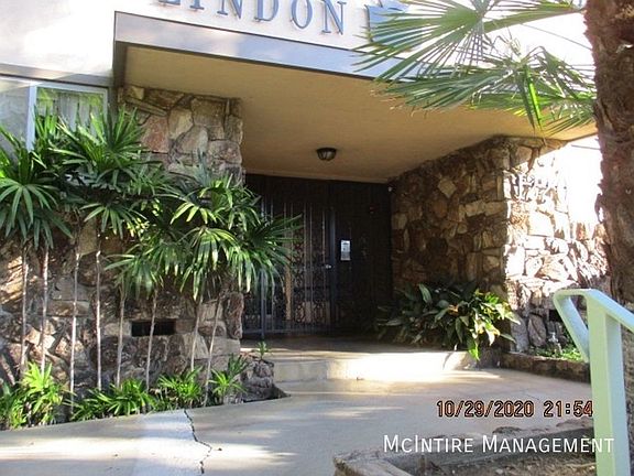 4th image of 1220 Lyndon St #23