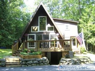 1207 Glens Falls Mt Rd, Lake Luzerne, NY 12846
