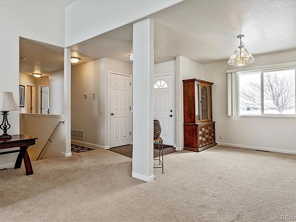 3rd image of 43177 Saddlehorn Dr