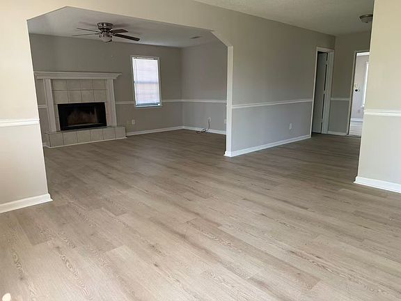 3rd image of 2665 Teakwood Dr