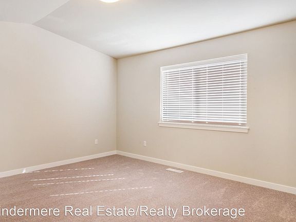 4th image of 8434 63rd Pl NE