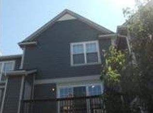7645 W 158th St, Overland Park, KS 66223