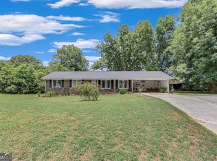 1353 Montevideo Rd, Hartwell, GA 30643