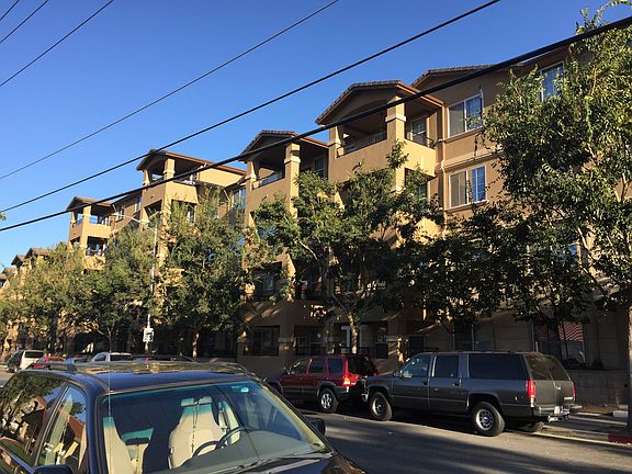 4th image of 88 N Jackson Ave Unit 316