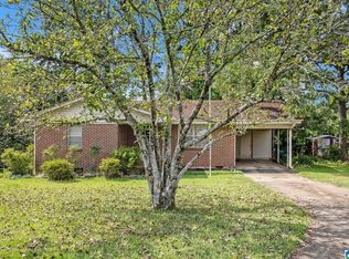 109 8th St, Pleasant Grove, AL 35127