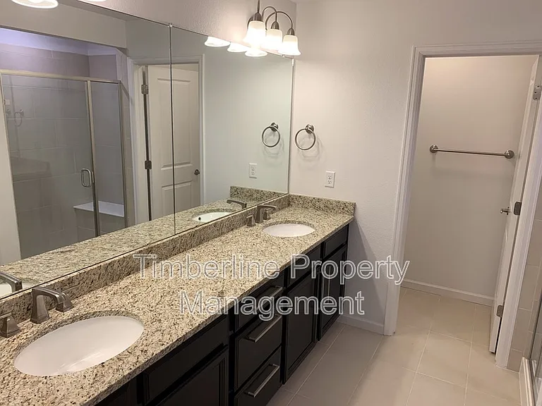 811 Marine Corps Dr — Photo 17
