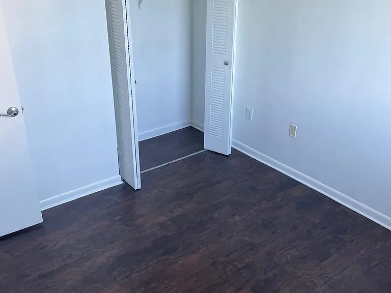2600 NW 23rd Ct #303 — Photo 10