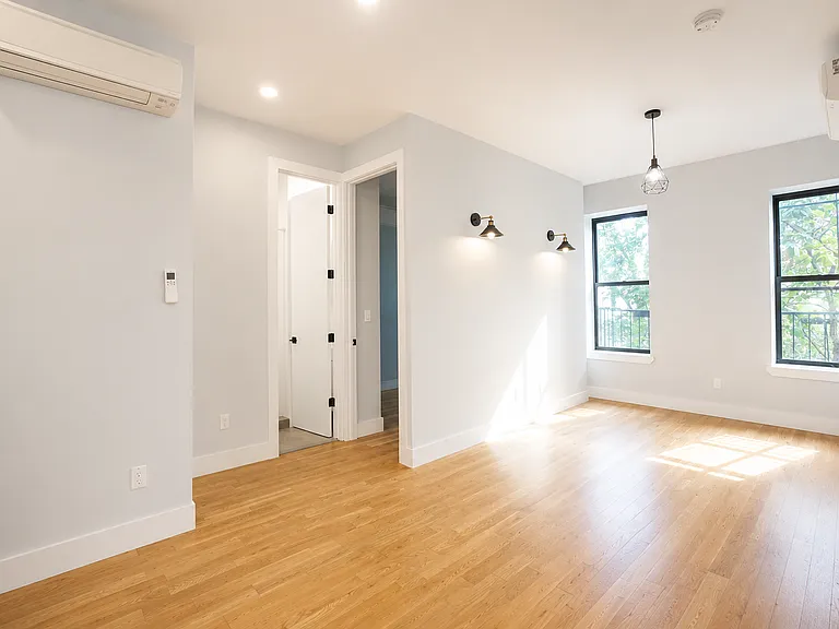 373 Howard Ave #3B — Photo 11