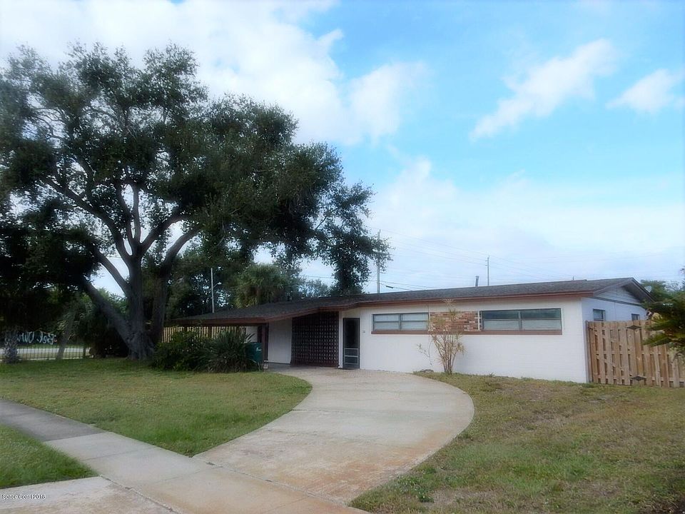 1st image of 20 Carib Dr