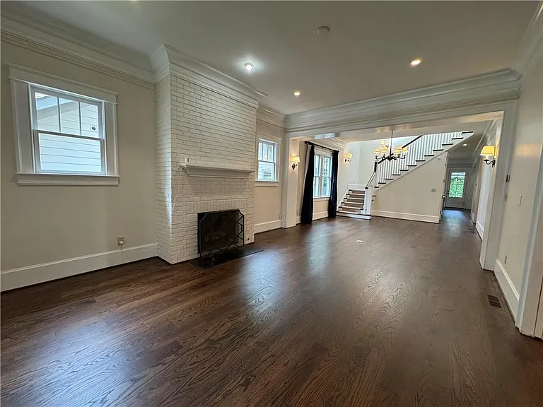 277 Prospect Pl NE — Photo 7