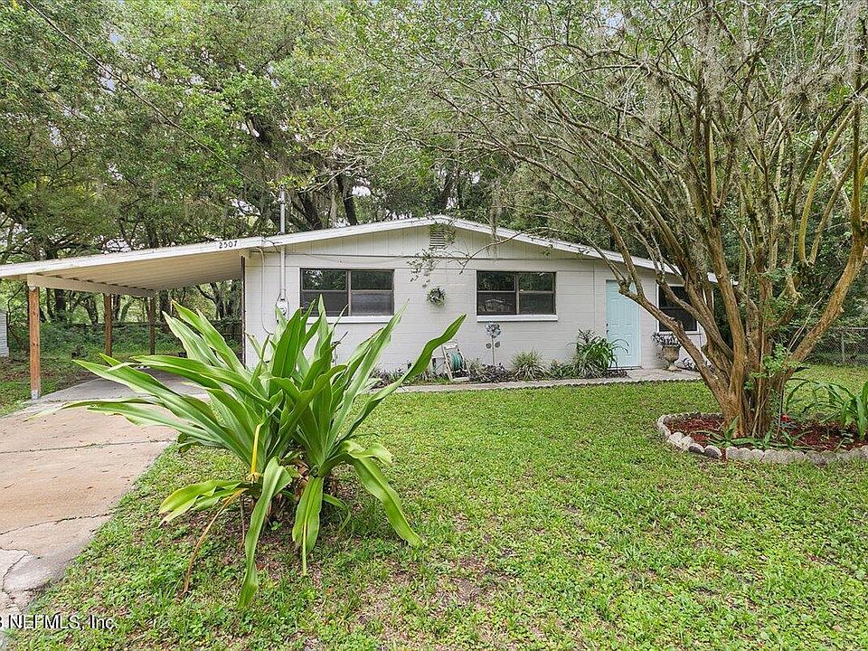 1st image of 2507 RED ROBIN Drive E
