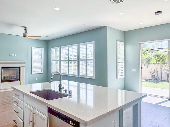 1080 Primrose Ln, Encinitas, CA 92024