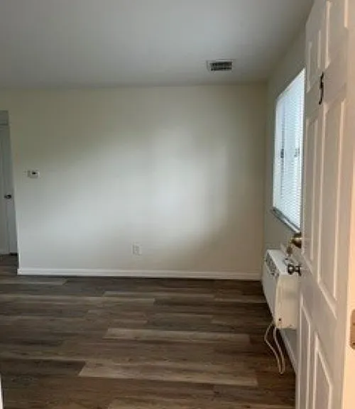 316 E William St #5 — Photo 1