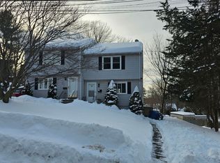 32 Morrison St #B, Vernon, CT 06066