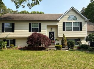 97 Hawkins Rd, Centereach, NY 11720