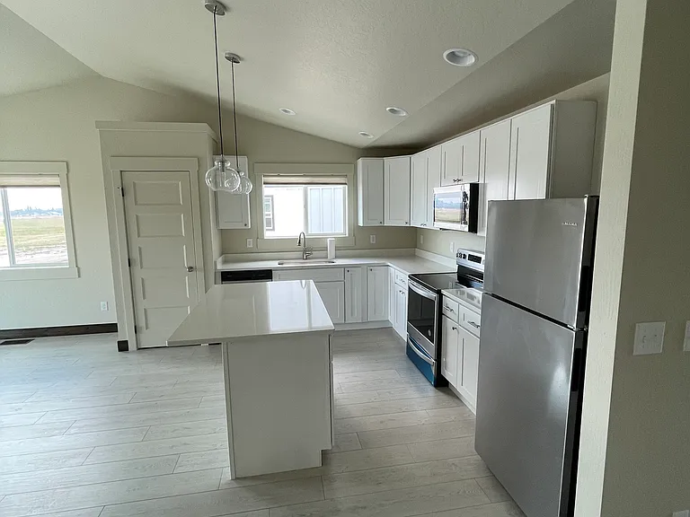 833 Lake Francis Dr — Photo 6
