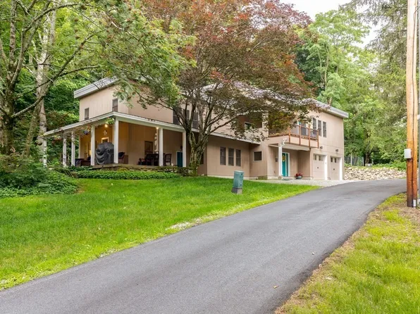 39 Starr Hl, Littleton, MA 01460