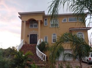 5644 Emerald Pointe Cir, Port Richey, FL 34668