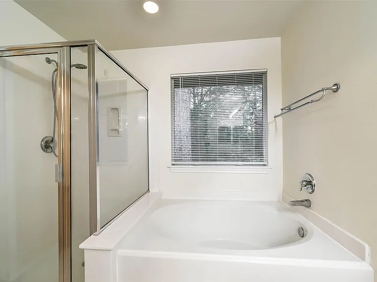 246 W Stedhill Loop — Photo 22